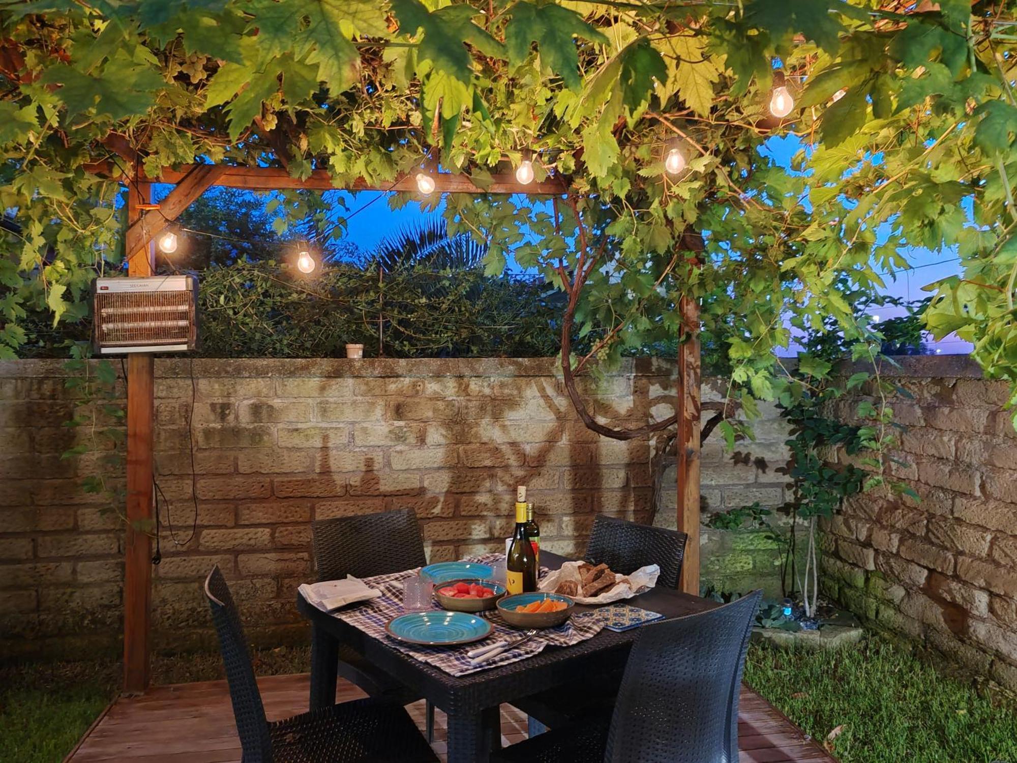 Ostia Home Kültér fotó